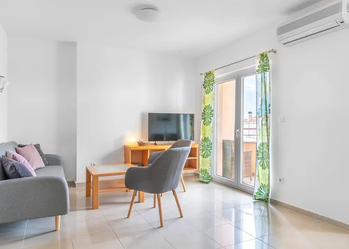 Brightflat Makarska