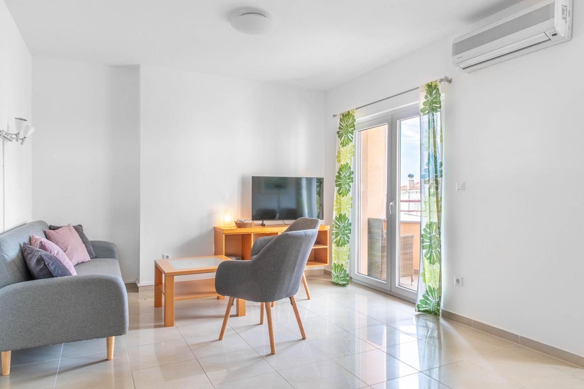 Brightflat * Makarska